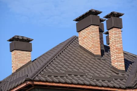 Why It's So Important To Work With A Pro When It Comes To Maintaining Your Chimney